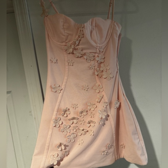 Babyboo Dalary Mini Dress - Blush - size M - Picture 8 of 9